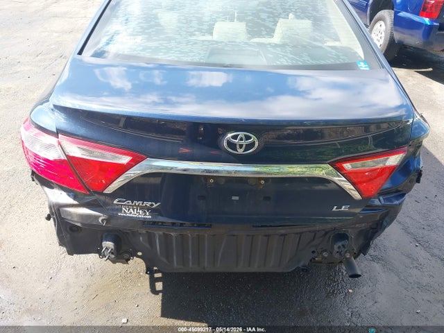 2016 Toyota Camry Le მანქანა იყიდება აუქციონზე, vin: 4T1BF1FK4GU998755, აუქციონის ნომერი: 45099217