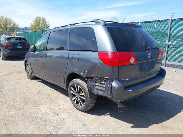 45099263 :رقم المزاد ، 5TDBK22C28S015288 vin ، 2008 Toyota Sienna Xle مزاد بيع