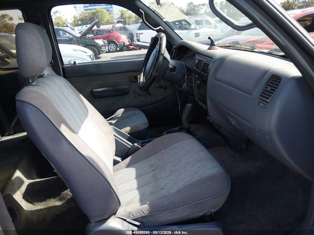 Продажа на аукционе авто 1998 Toyota Tacoma Prerunner, vin: 4TASM92N2WZ102412, номер лота: 45099265