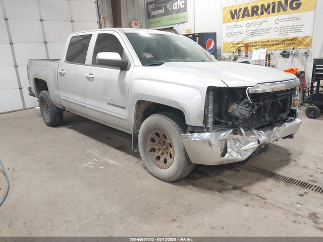 45099282 :رقم المزاد ، 3GCUKRECXJG238745 vin ، 2018 Chevrolet Silverado 1500 1lt مزاد بيع