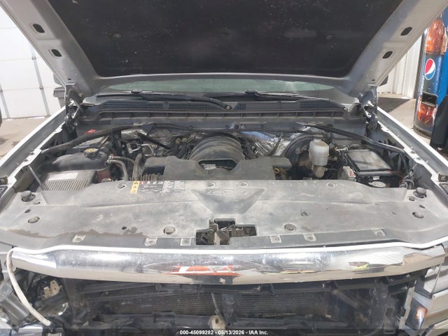 45099282 :رقم المزاد ، 3GCUKRECXJG238745 vin ، 2018 Chevrolet Silverado 1500 1lt مزاد بيع