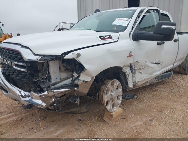 45099295 :رقم المزاد ، 3C63R3HL8PG604265 vin ، 2023 Ram 3500 Big Horn  4x4 8' Box مزاد بيع