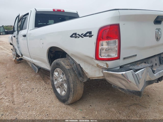 45099295 :رقم المزاد ، 3C63R3HL8PG604265 vin ، 2023 Ram 3500 Big Horn  4x4 8' Box مزاد بيع