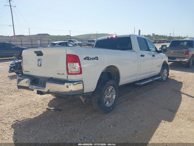 45099295 :رقم المزاد ، 3C63R3HL8PG604265 vin ، 2023 Ram 3500 Big Horn  4x4 8' Box مزاد بيع