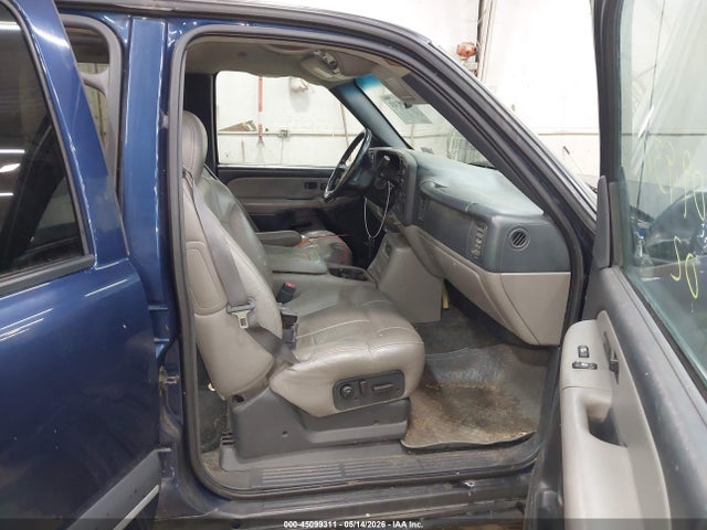 Продажа на аукционе авто 2002 Chevrolet Suburban 1500 Lt, vin: 3GNFK16Z52G346695, номер лота: 45099311