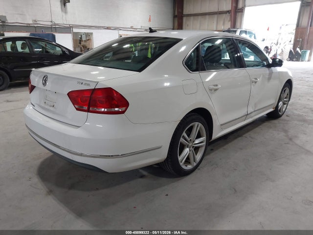 45099322 :رقم المزاد ، 1VWCN7A38DC101076 vin ، 2013 Volkswagen Passat 2.0l Tdi Sel Premium مزاد بيع