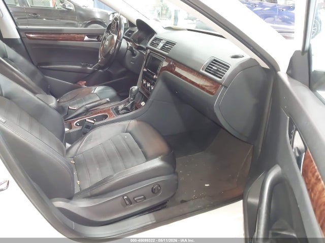 45099322 :رقم المزاد ، 1VWCN7A38DC101076 vin ، 2013 Volkswagen Passat 2.0l Tdi Sel Premium مزاد بيع