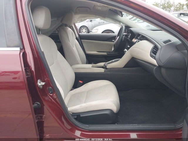 Продажа на аукционе авто 2019 Honda Insight Ex, vin: 19XZE4F54KE021530, номер лота: 45099345