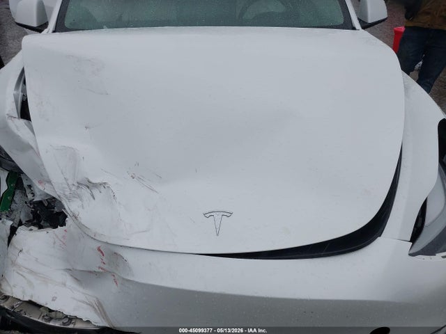 Продажа на аукционе авто 2022 Tesla Model Y Performance Dual Motor All-wheel Drive, vin: 7SAYGDEF1NF495260, номер лота: 45099377