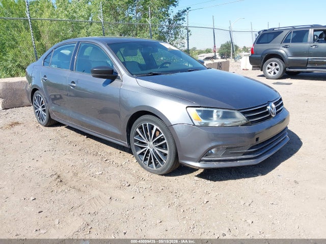 2015 Volkswagen Jetta 1.8t Sport მანქანა იყიდება აუქციონზე, vin: 3VWD17AJ8FM420185, აუქციონის ნომერი: 45099425