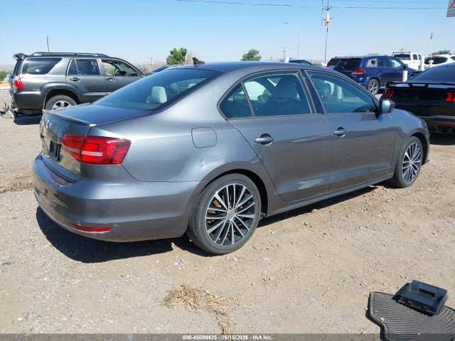 2015 Volkswagen Jetta 1.8t Sport მანქანა იყიდება აუქციონზე, vin: 3VWD17AJ8FM420185, აუქციონის ნომერი: 45099425