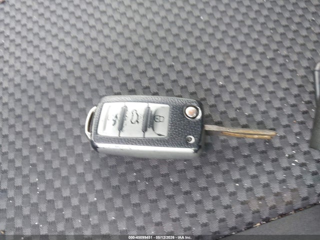 45099451 :رقم المزاد ، 3VW2K7AJ1BM379400 vin ، 2011 Volkswagen Jetta 2.0l S مزاد بيع