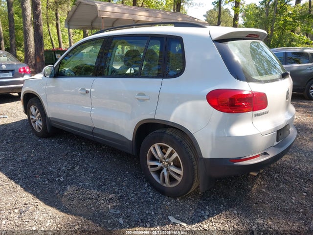 45099465 :رقم المزاد ، WVGAV7AX9GW604563 vin ، 2016 Volkswagen Tiguan S مزاد بيع