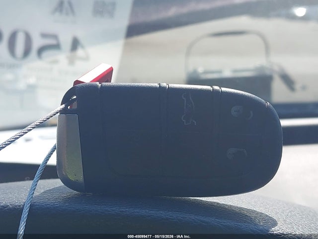 45099477 :رقم المزاد ، 1C3CCCFB9GN194303 vin ، 2016 Chrysler 200 Touring مزاد بيع