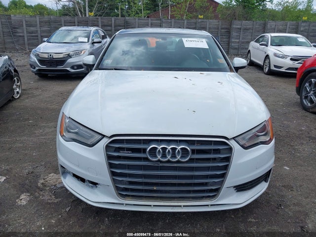 45099478 :رقم المزاد ، WAUB8GFF3G1030004 vin ، 2016 Audi A3 2.0t Premium مزاد بيع