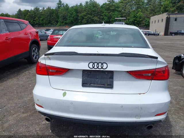 45099478 :رقم المزاد ، WAUB8GFF3G1030004 vin ، 2016 Audi A3 2.0t Premium مزاد بيع