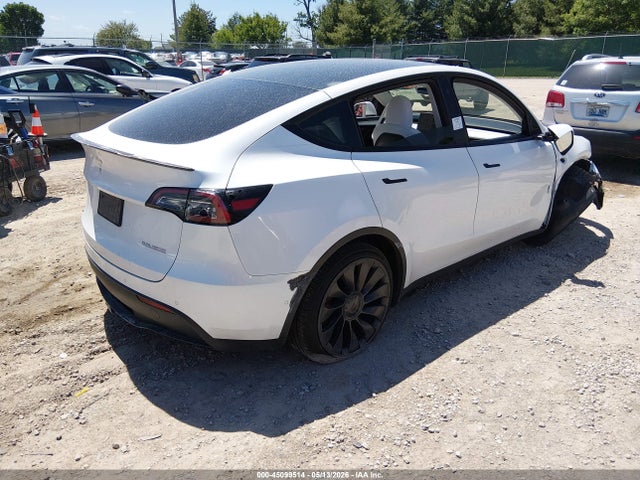 Продажа на аукционе авто 2022 Tesla Model Y Performance Dual Motor All-wheel Drive, vin: 7SAYGDEF5NF522847, номер лота: 45099514