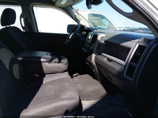 45099571 :رقم المزاد ، 1C6RR7FG3KS519035 vin ، 2019 Ram 1500 Classic Tradesman  4x4 6'4 Box مزاد بيع