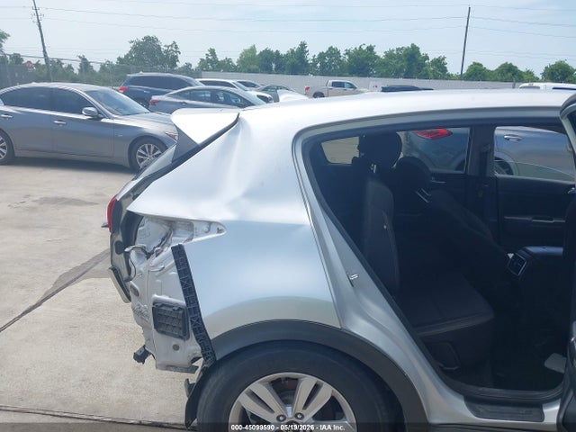 KIA Sportage Lx 2018 KNDPM3AC4J7450434 Image 8