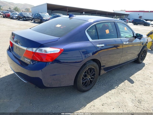 1HGCR6F71EA006886 Honda Accord Hybrid Touring
