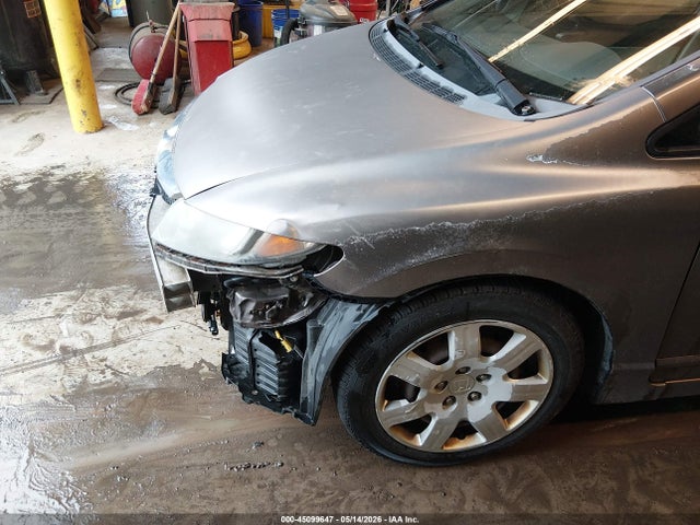 Продажа на аукционе авто 2009 Honda Civic Lx, vin: 2HGFA15529H518493, номер лота: 45099647