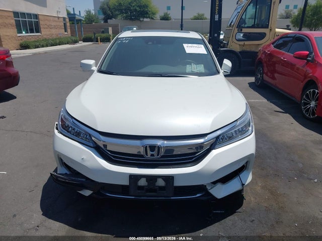 2017 Honda Accord Hybrid Touring მანქანა იყიდება აუქციონზე, vin: JHMCR6F77HC030101, აუქციონის ნომერი: 45099665