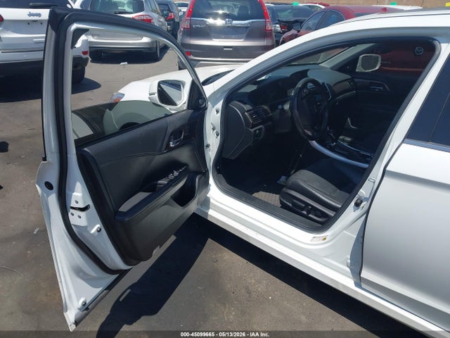 2017 Honda Accord Hybrid Touring მანქანა იყიდება აუქციონზე, vin: JHMCR6F77HC030101, აუქციონის ნომერი: 45099665