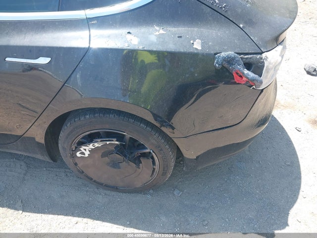 Tesla Model 3 Long Range/mid Range/standard Range/standard Range Plus 2019 5YJ3E1EA8KF304493 Image 13