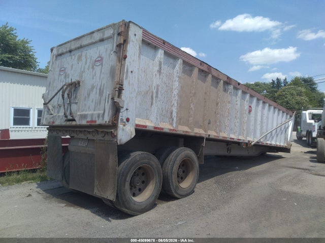 45099678 :رقم المزاد ، 5MADA3623HC040388 vin ، 2017 Mac Trailer Mfg End Dump مزاد بيع