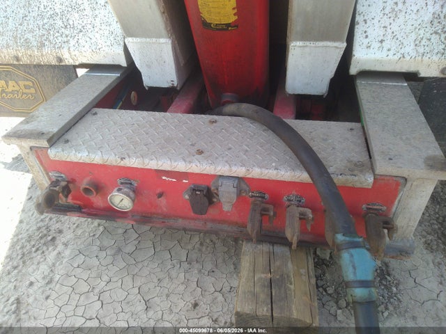 45099678 :رقم المزاد ، 5MADA3623HC040388 vin ، 2017 Mac Trailer Mfg End Dump مزاد بيع