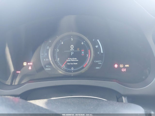 45099738 :رقم المزاد ، JTHCM1D26H5022987 vin ، 2017 Lexus Is 300 مزاد بيع