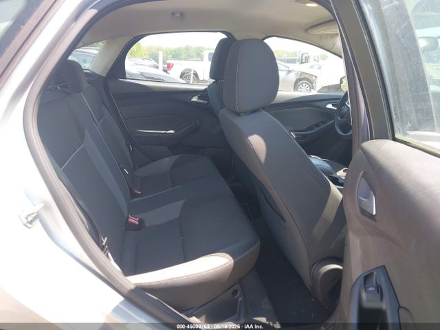 45099763 :رقم المزاد ، 1FADP3F29EL222992 vin ، 2014 Ford Focus Se مزاد بيع