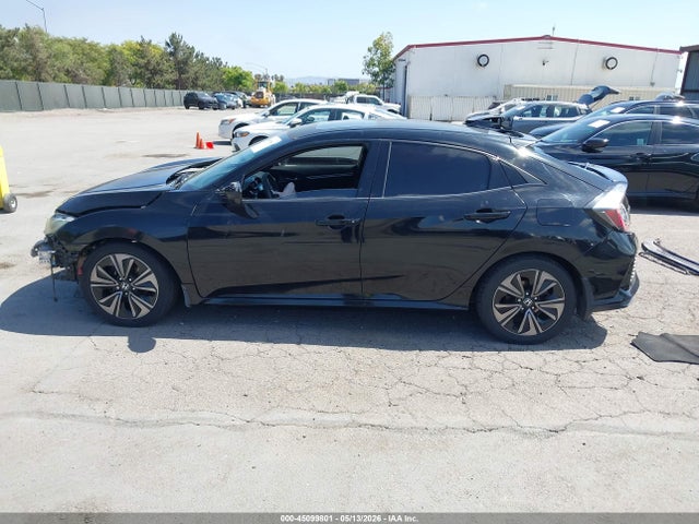 45099801 :رقم المزاد ، SHHFK7H50HU428031 vin ، 2017 Honda Civic Ex مزاد بيع