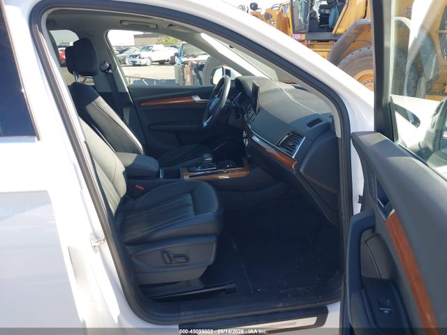 WA1ABAFY4N2115420 Audi Q5 Premium 40 Tfsi Quattro S Tronic