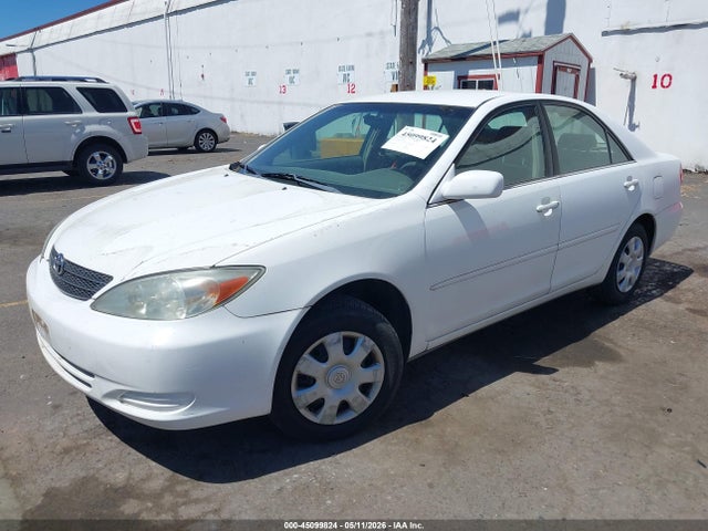 45099824 :رقم المزاد ، 4T1BE32K03U146661 vin ، 2003 Toyota Camry Le مزاد بيع