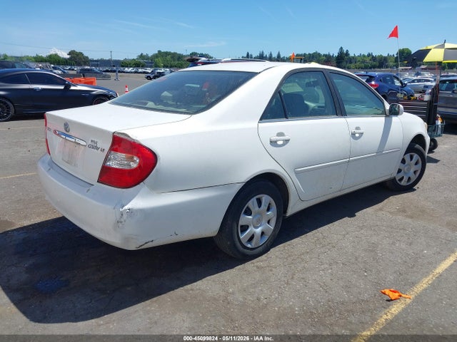 45099824 :رقم المزاد ، 4T1BE32K03U146661 vin ، 2003 Toyota Camry Le مزاد بيع