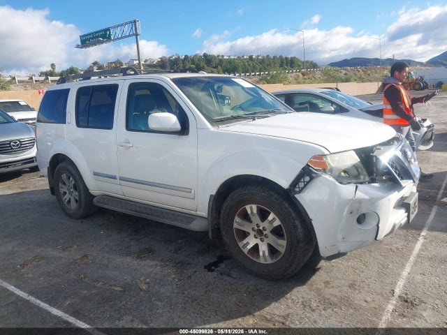 45099826 :رقم المزاد ، 5N1AR18U68C635074 vin ، 2008 Nissan Pathfinder Le مزاد بيع