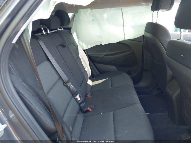 Продажа на аукционе авто 2018 Hyundai Tucson Se, vin: KM8J2CA45JU824065, номер лота: 45099834