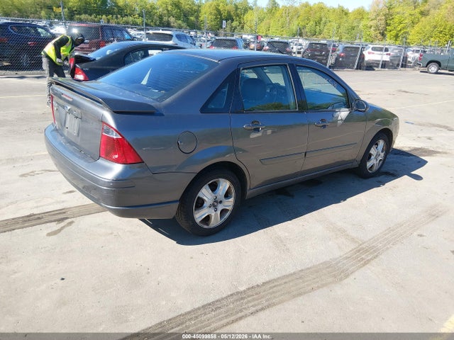45099858 :رقم المزاد ، 1FAHP38ZX7W207575 vin ، 2007 Ford Focus St مزاد بيع
