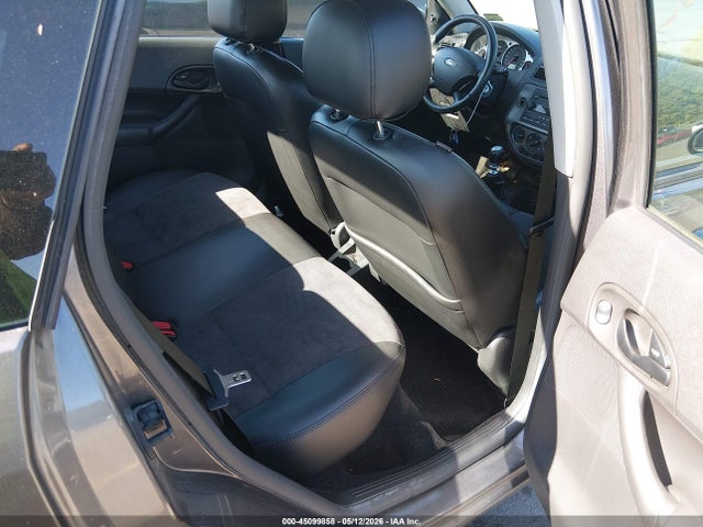 45099858 :رقم المزاد ، 1FAHP38ZX7W207575 vin ، 2007 Ford Focus St مزاد بيع