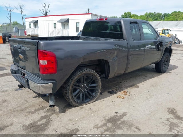 Продаж на аукціоні авто 2011 Chevrolet Silverado 1500 Lt, vin: 1GCRCSE04BZ137833, номер лоту: 45099862
