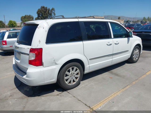 2015 Chrysler Town & Country Touring მანქანა იყიდება აუქციონზე, vin: 2C4RC1BG2FR544612, აუქციონის ნომერი: 45099872