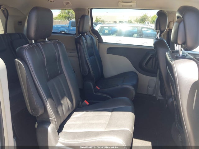 2015 Chrysler Town & Country Touring მანქანა იყიდება აუქციონზე, vin: 2C4RC1BG2FR544612, აუქციონის ნომერი: 45099872