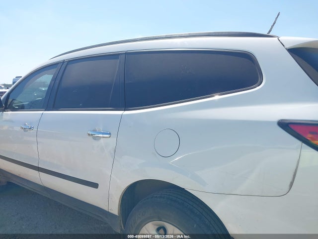Chevrolet Traverse Ls 2017 1GNKRFED9HJ308293 Image 14