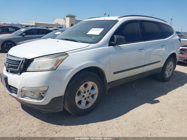 Chevrolet Traverse Ls 2017 1GNKRFED9HJ308293 Image 2