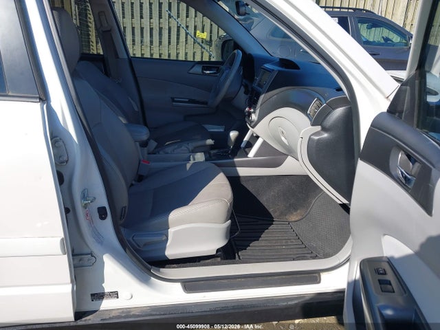 2011 Subaru Forester 2.5xt Touring მანქანა იყიდება აუქციონზე, vin: JF2SHGHC6BH746886, აუქციონის ნომერი: 45099908