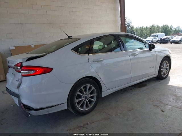 3FA6P0LU9HR355450 Ford Fusion Hybrid Se