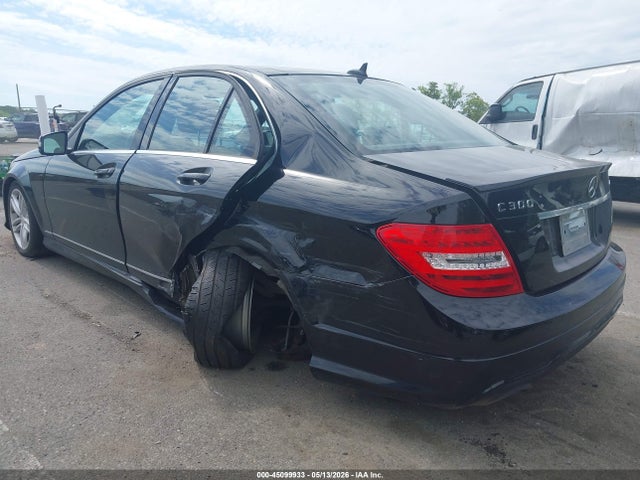 Aukcja sprzedaży 2014 Mercedes-benz C 300 Sport 4matic, vin: WDDGF8ABXEG186176, numer aukcji: 45099933