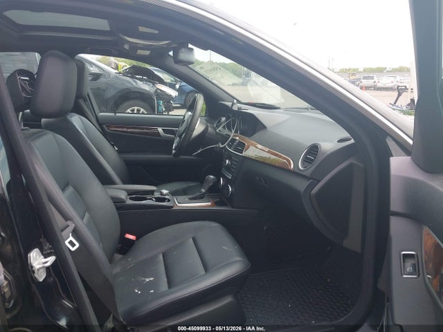 Aukcja sprzedaży 2014 Mercedes-benz C 300 Sport 4matic, vin: WDDGF8ABXEG186176, numer aukcji: 45099933
