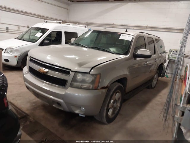 45099941 :رقم المزاد ، 3GNFK16327G119323 vin ، 2007 Chevrolet Suburban 1500 Lt مزاد بيع